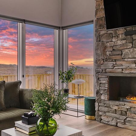 Luxury Log Home With A Hot Tub Selfoss Extérieur photo
